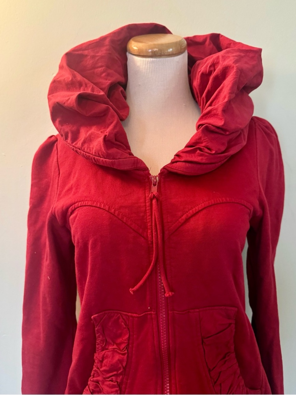 [Prairie Underground] Long Cloak Hoodie in Crimson Sz: M - Picture 10 of 15